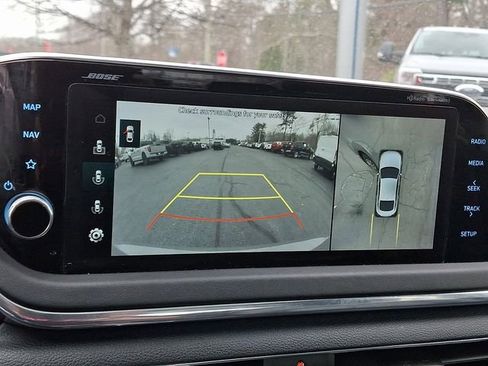 Used 2022 Hyundai Sonata Limited w/ Preferred Accessory Package image 18