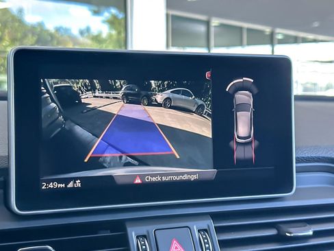 Used 2019 Audi Q5 2.0T Premium Plus w/ Premium Plus Package image 19