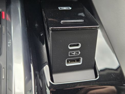 Certified 2026 Acura MDX w/ Technology Package image 19