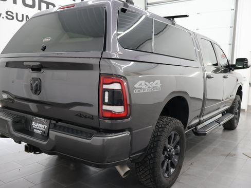Used 2020 RAM 2500 Big Horn w/ Night Edition AWD/4WD image 4