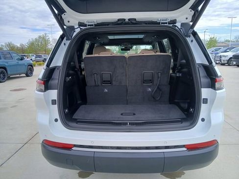 New 2026 Jeep Grand Cherokee L Limited AWD/4WD image 20