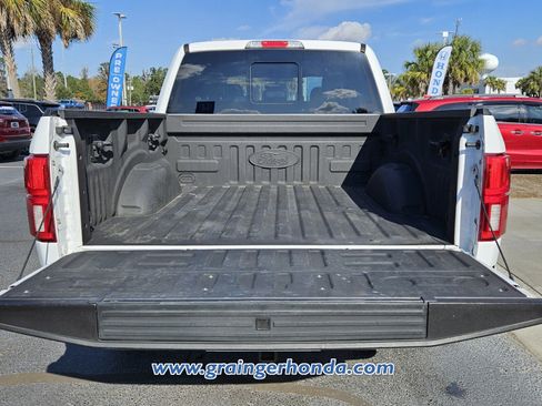 Used 2019 Ford F150 Lariat w/ Equipment Group 502A Luxury image 13