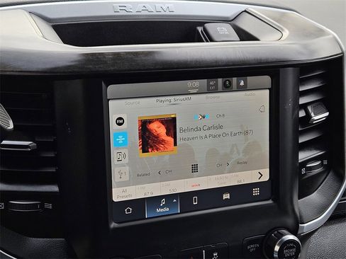 Used 2024 RAM 3500 Big Horn image 14