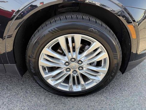 Used 2017 Cadillac XT5 Premium Luxury AWD/4WD image 7