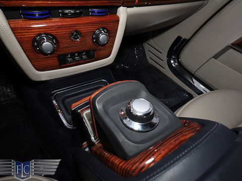 Used 2009 Rolls-Royce Phantom Coupe RWD image 35