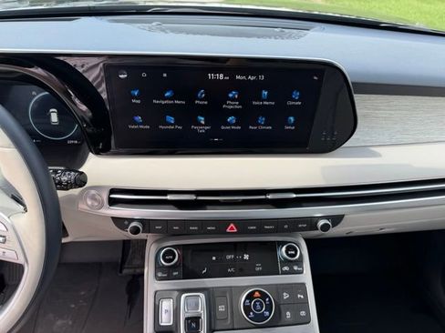 Used 2023 Hyundai Palisade Calligraphy w/ Winter Package AWD/4WD image 32