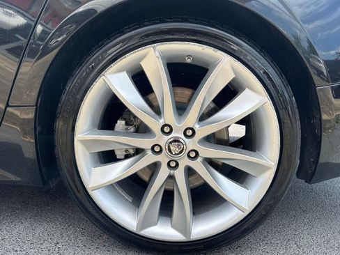 Used 2013 Jaguar XF 3.0 AWD/4WD image 10