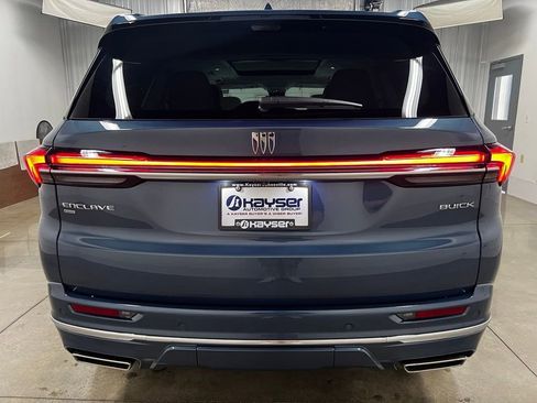 New 2026 Buick Enclave Avenir w/ Super Cruise Package AWD/4WD image 4