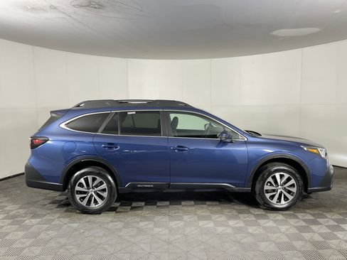 Used 2022 Subaru Outback Premium w/ Popular Package #1 image 5