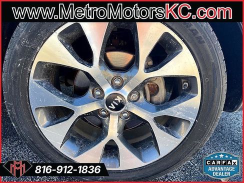 Used 2013 Kia Soul ! FWD image 18