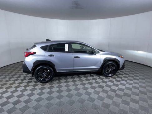 Used 2024 Subaru Crosstrek 2.0i AWD/4WD image 9