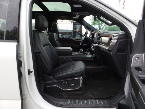 Used 2022 Ford F150 Lariat w/ Equipment Group 502A High AWD/4WD image 42
