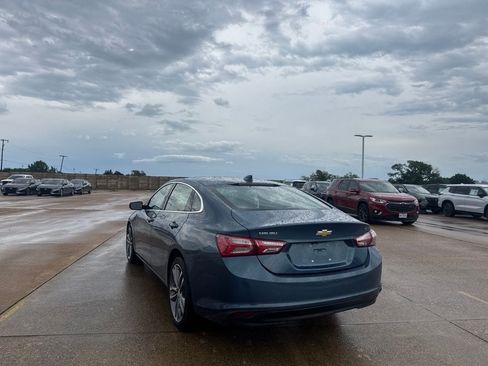 Used 2024 Chevrolet Malibu LT FWD image 15