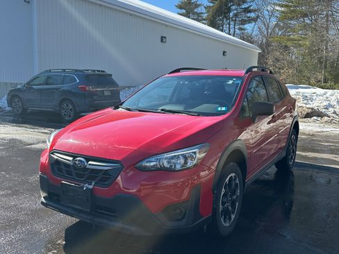 Used 2022 Subaru Crosstrek 2.0i image 1