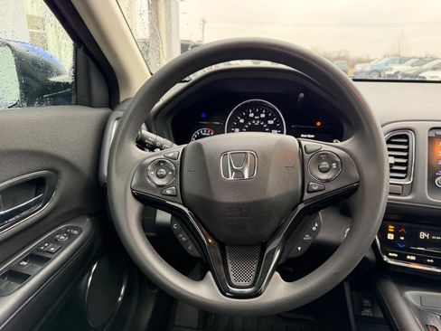 Used 2022 Honda HR-V EX image 12