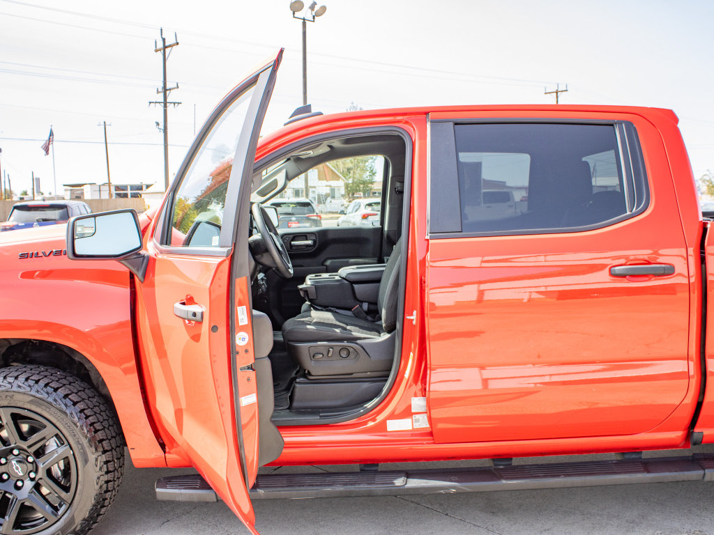 Used 2024 Chevrolet Silverado 1500 Custom w/ LPO, Dark Essentials Package AWD/4WD image 26