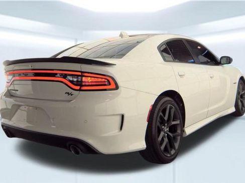 Used 2022 Dodge Charger R/T w/ Blacktop Package RWD image 24