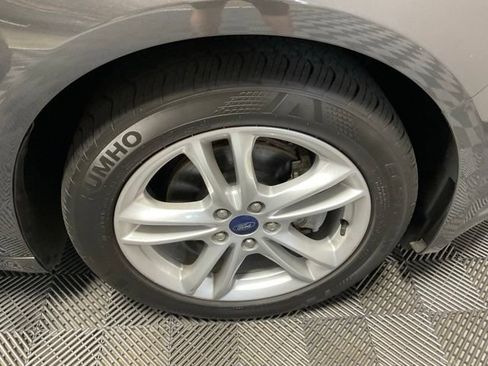 Used 2018 Ford Fusion S FWD image 40