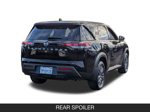 Certified 2024 Nissan Pathfinder S FWD image 9