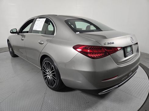 Used 2022 Mercedes-Benz C 300 Sedan image 16