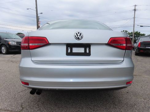 Used 2015 Volkswagen Jetta S FWD image 7