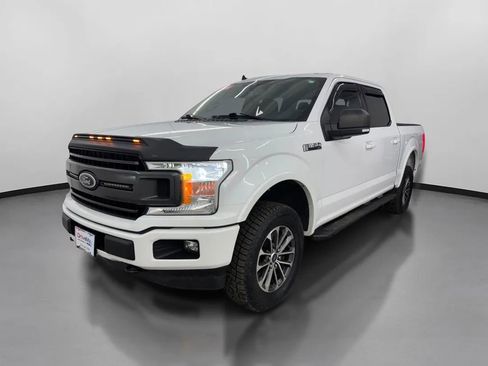 Used 2019 Ford F150 XLT w/ Equipment Group 302A Luxury AWD/4WD image 4