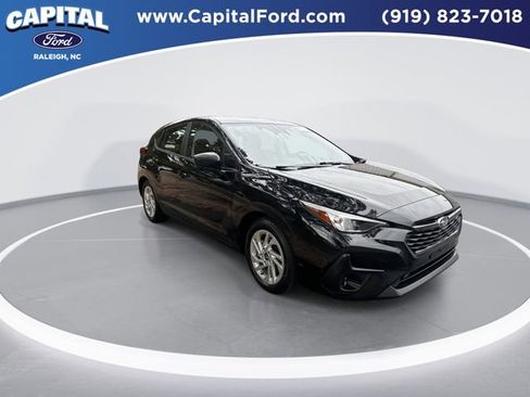 Used 2024 Subaru Impreza 2.0i image 2