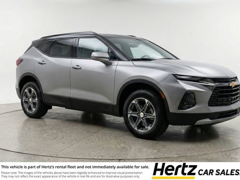 Used 2025 Chevrolet Blazer LT image 1