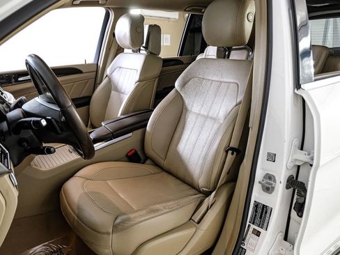 Used 2015 Mercedes-Benz GL 320 BlueTEC 4MATIC image 36