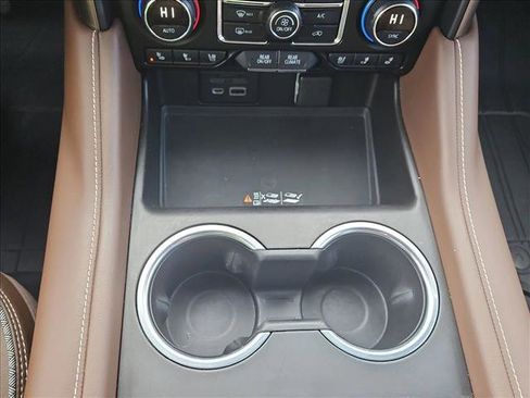 Used 2021 Chevrolet Tahoe High Country image 12