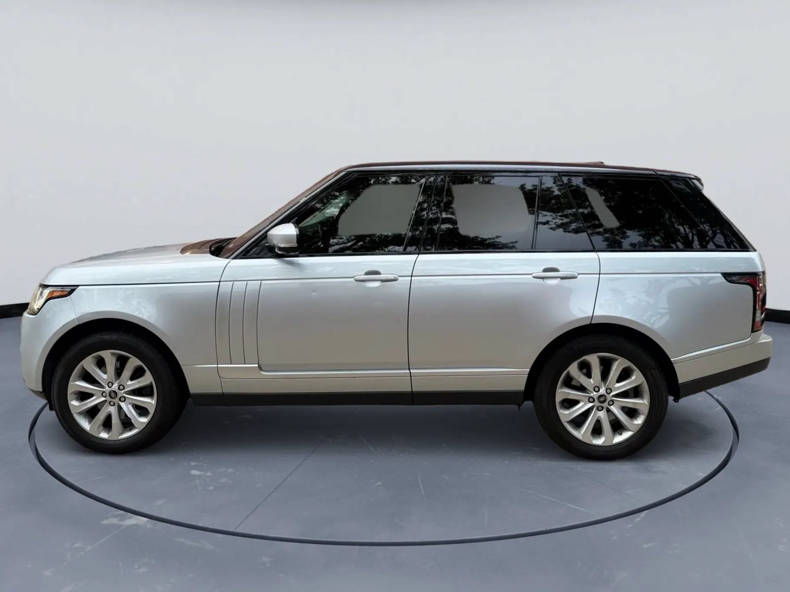 Used 2014 Land Rover Range Rover HSE AWD/4WD image 8