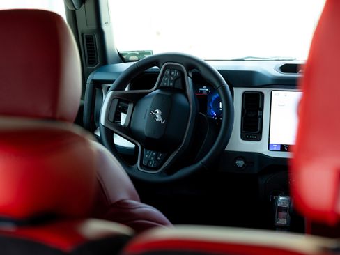 New 2026 Ford Bronco Heritage Edition AWD/4WD image 58