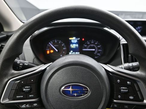 Used 2023 Subaru Crosstrek 2.0i AWD/4WD image 15