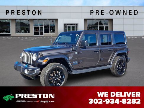 Used 2022 Jeep Wrangler Unlimited Sahara w/ Cold Weather Group image 1