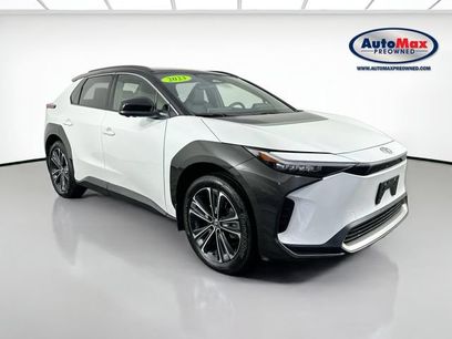 Used 2023 Toyota bZ4X AWD w/ Weather Package