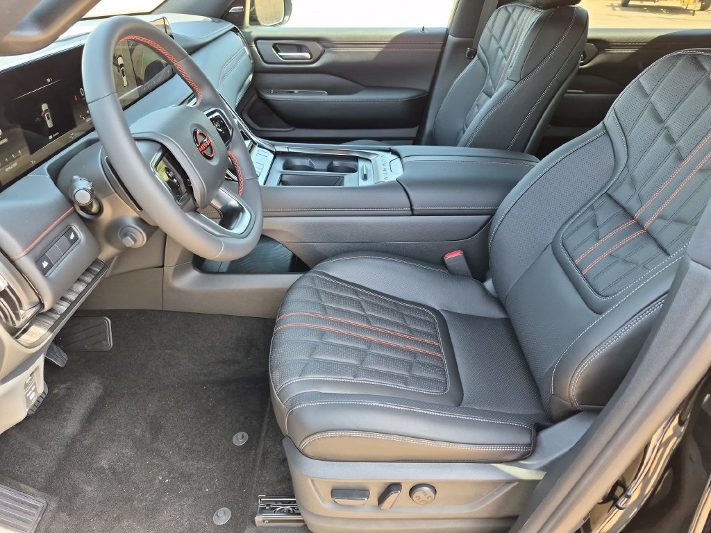 New 2026 Nissan Armada PRO-4X AWD/4WD image 10