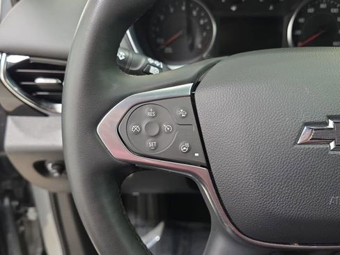 Used 2023 Chevrolet Traverse RS image 14