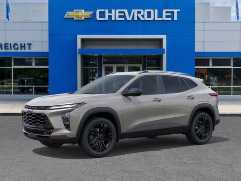 New 2026 Chevrolet Trax ACTIV image 2