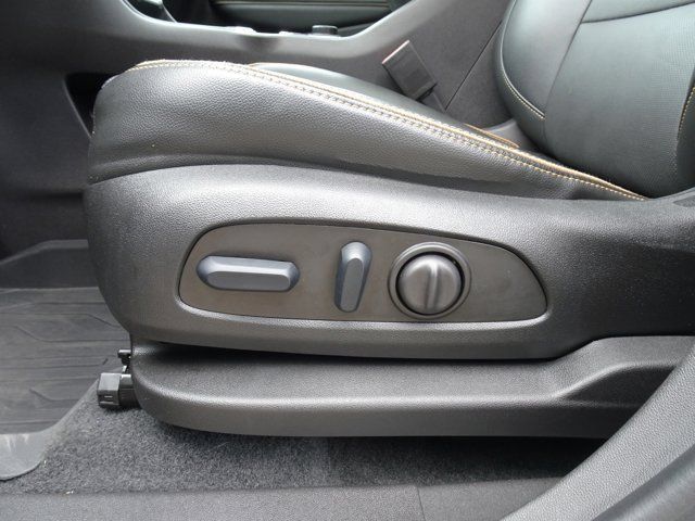 Used 2024 GMC Terrain AT4 w/ Infotainment Package II AWD/4WD image 10