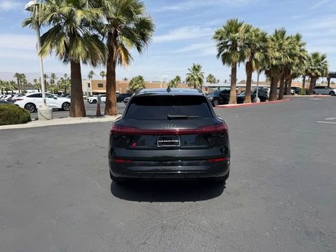 Used 2024 Audi Q8 e-tron Prestige AWD/4WD image 6