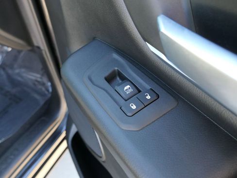 Used 2025 RAM 1500 Big Horn AWD/4WD image 25