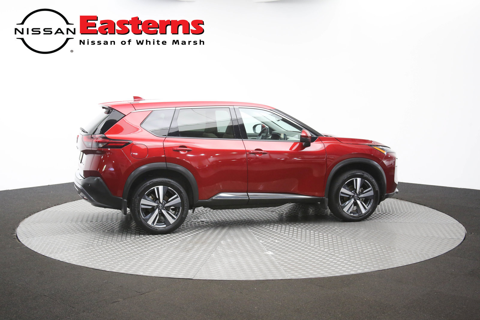 Used 2023 Nissan Rogue SL AWD/4WD image 43