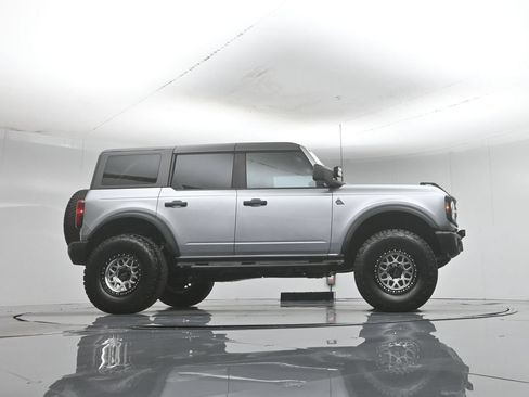 Used 2023 Ford Bronco Black Diamond AWD/4WD image 46