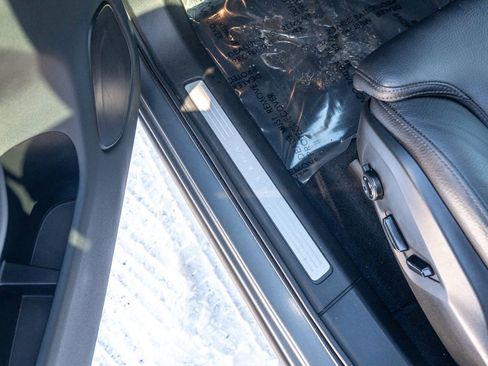 Used 2019 Volvo XC60 T6 Inscription w/ Protection Package Premier image 17