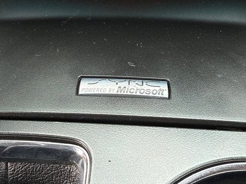 Used 2013 Ford Explorer Limited image 28