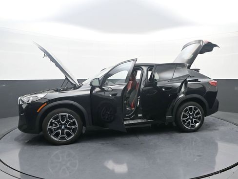 Used 2025 BMW X2 xDrive28i image 41