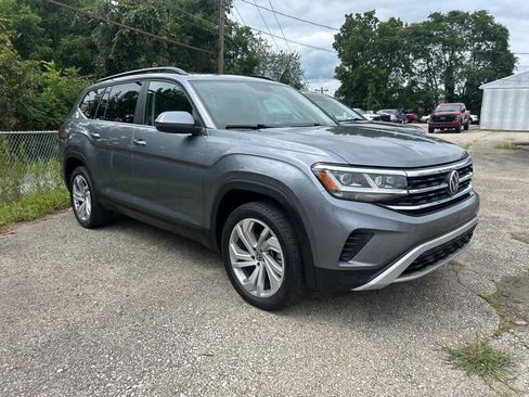 Used 2022 Volkswagen Atlas SE AWD/4WD image 3