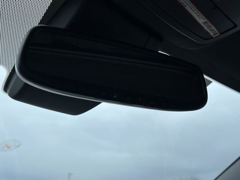 Used 2023 Toyota Sienna XLE image 27