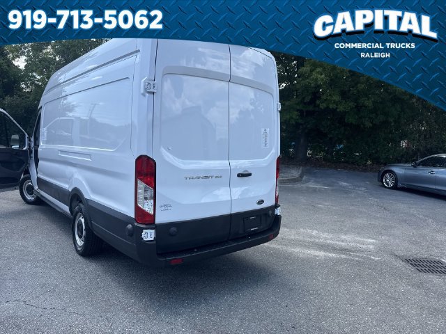Used 2024 Ford Transit 250 148 High Roof Extended RWD image 34