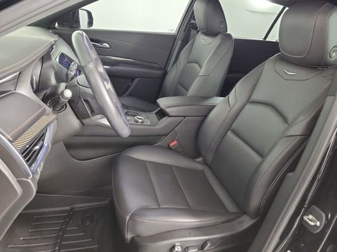Used 2021 Cadillac XT4 Sport w/ Enhanced Visibility Package FWD image 16